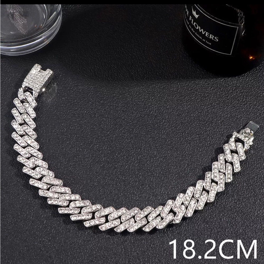 Rhinestone silver bracelet